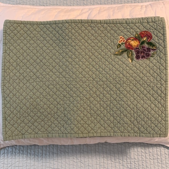 Waverly Set of 4 Holiday Fruit Placemats: Embroidered, Quilted top, Fabric back - Picture 2 of 6